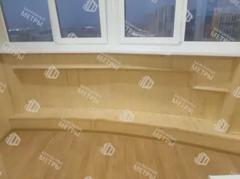 Теплое остекление балкона и отделка вагонкой