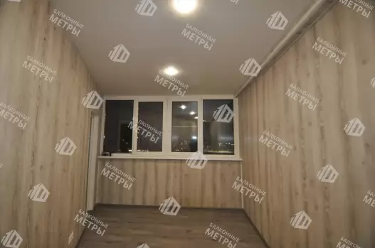 Отделка балкона под ключ с теплым остеклением ПВХ Brusbox